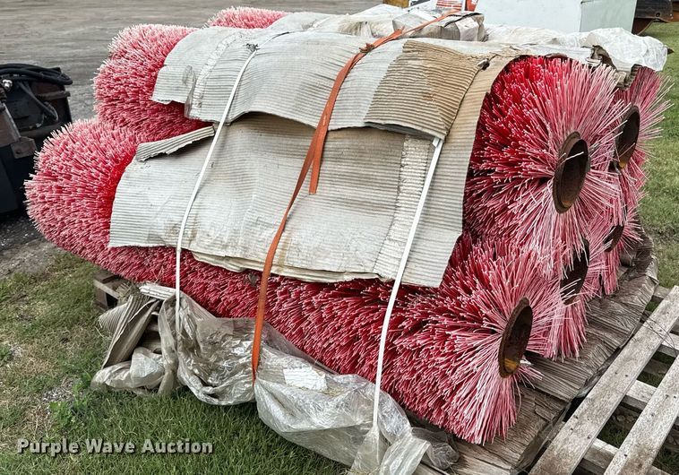 image for item ED4346 Broom parts