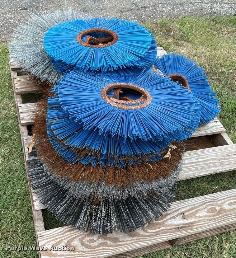 image for item ED4346 Broom parts