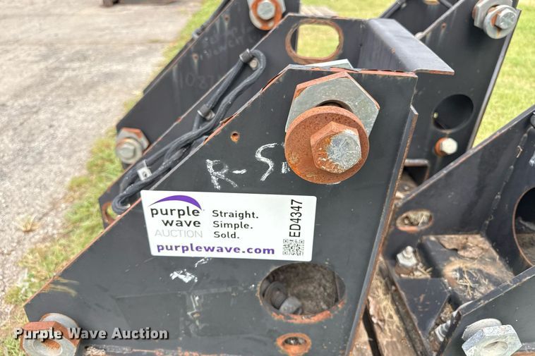 image for item ED4347 (4) Caterpillar screed extensions