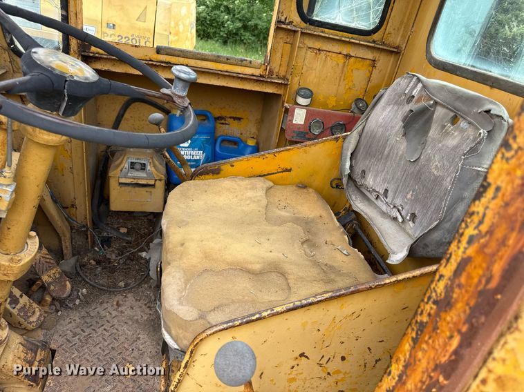 image for item ED4361 1965 Caterpillar 950 wheel loader