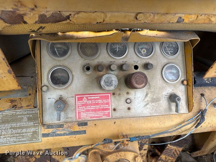 image for item ED4361 1965 Caterpillar 950 wheel loader