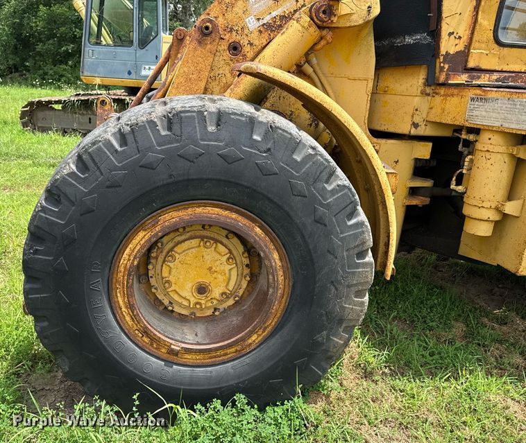 image for item ED4361 1965 Caterpillar 950 wheel loader
