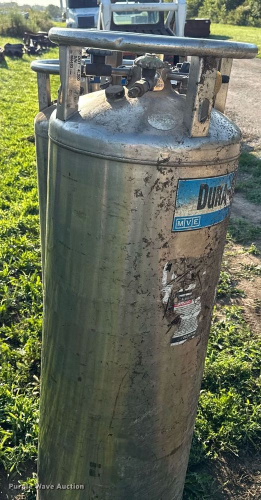 image for item ED4387 (2) refrigerated liquid O2 tanks