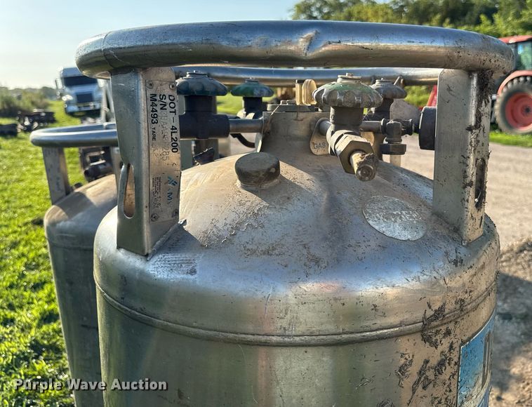 image for item ED4387 (2) refrigerated liquid O2 tanks