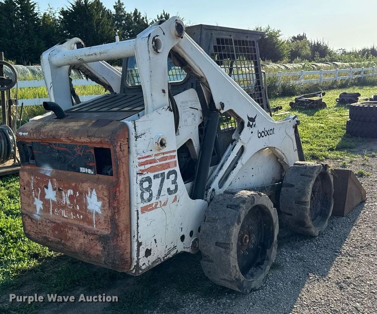 MINI CARGADOR SOBRE RUEDAS 1998 BOBCAT 873