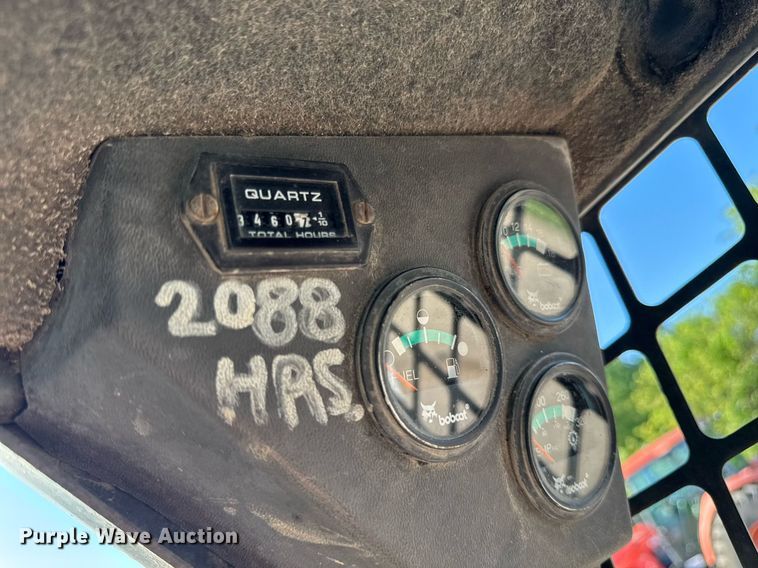 image for item ED4388 1998 Bobcat 873 skid steer loader