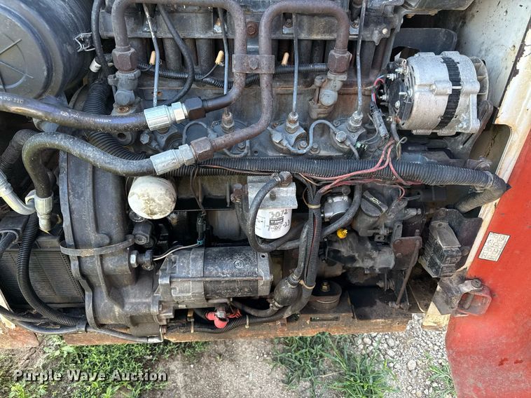 image for item ED4388 1998 Bobcat 873 skid steer loader