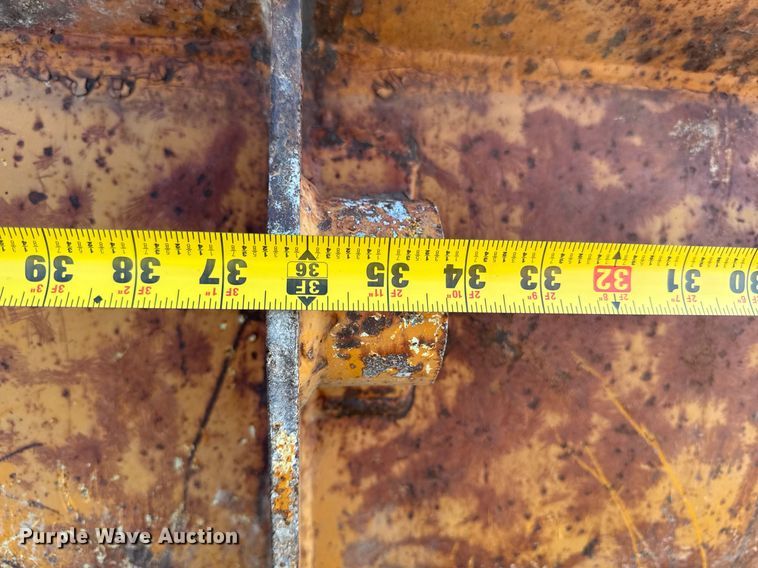 image for item ED4389 71