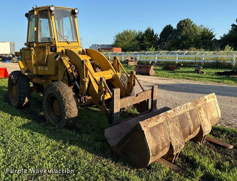 image for item ED4390 1978 Caterpillar 920 wheel loader