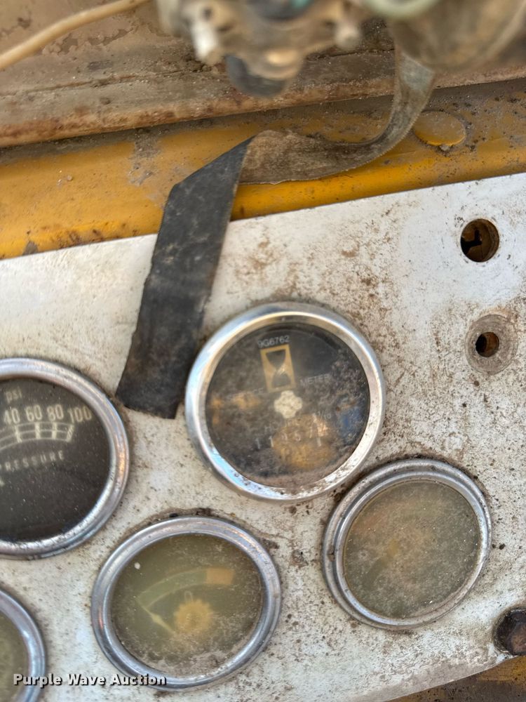 image for item ED4390 1978 Caterpillar 920 wheel loader