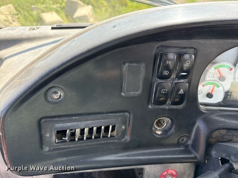 image for item ED4394 2007 Caterpillar 730 articulated haul truck