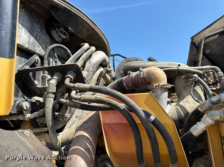 image for item ED4394 2007 Caterpillar 730 articulated haul truck