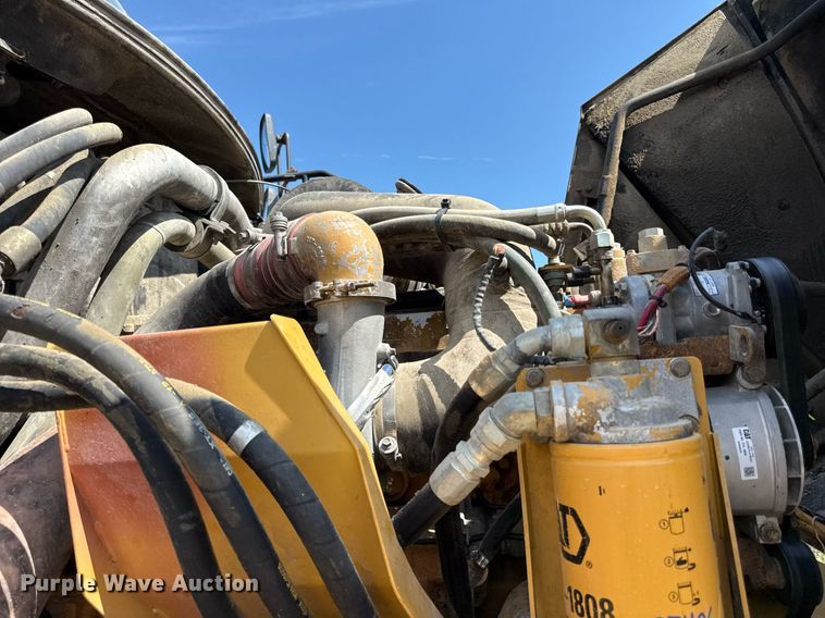 image for item ED4394 2007 Caterpillar 730 articulated haul truck