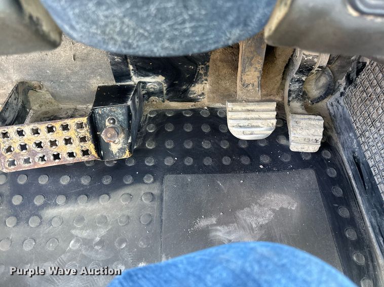 image for item ED4395 2007 Caterpillar 730 articulated haul truck