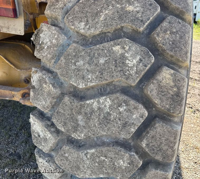 image for item ED4395 2007 Caterpillar 730 articulated haul truck