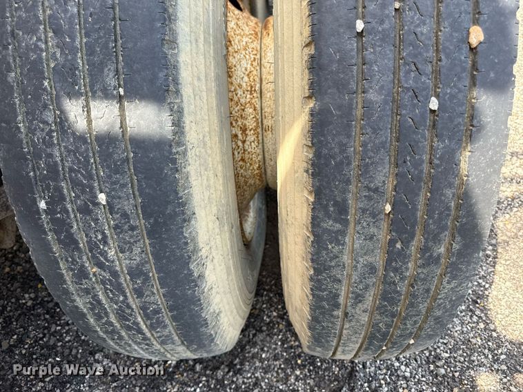 image for item ED4396 Cedarapids 5530 roll crushing plant