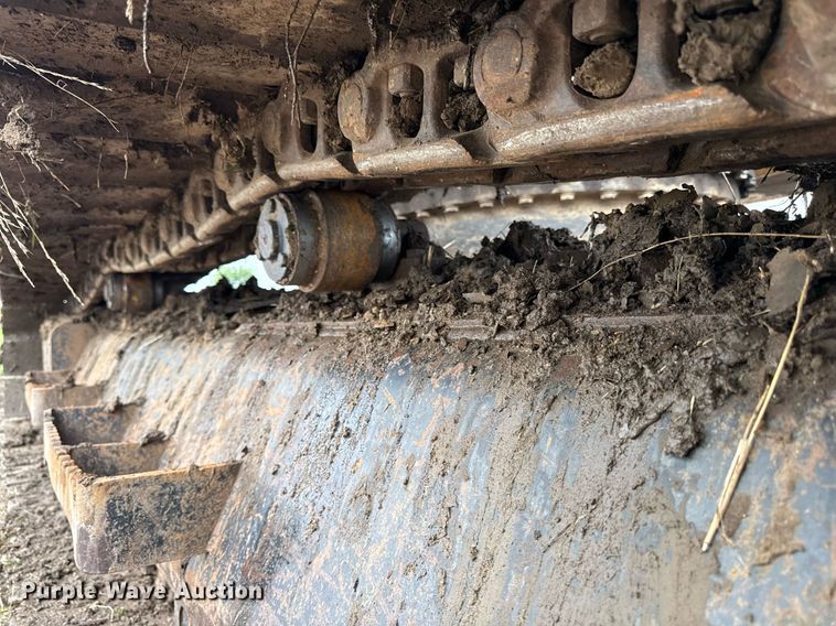 image for item ED4405 1996 John Deere 690ELC excavator