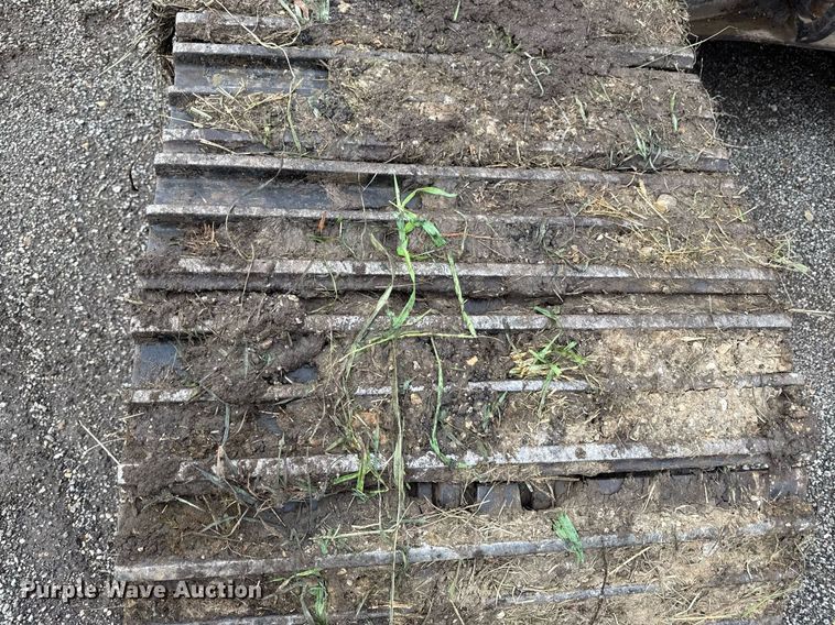 image for item ED4405 1996 John Deere 690ELC excavator