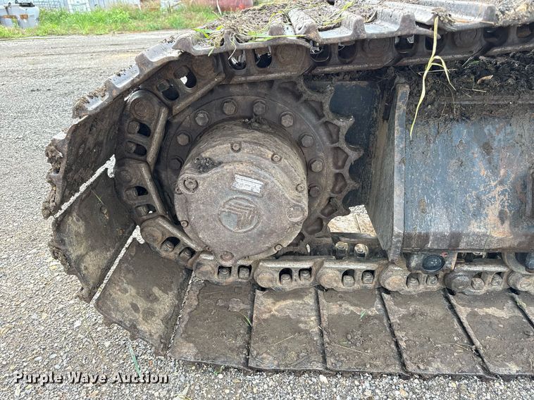 image for item ED4405 1996 John Deere 690ELC excavator