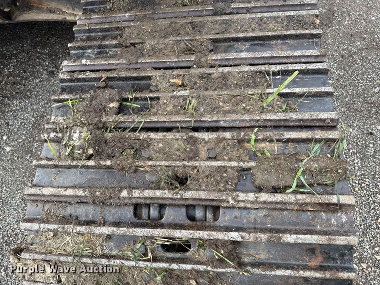 image for item ED4405 1996 John Deere 690ELC excavator