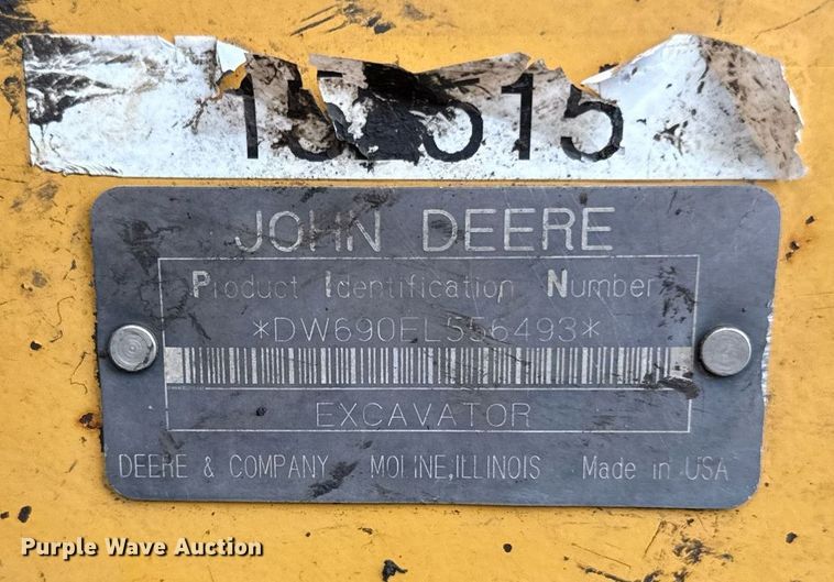 image for item ED4405 1996 John Deere 690ELC excavator