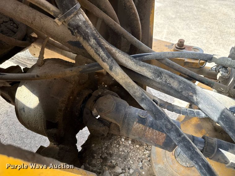 image for item ED5770 2016 John Deere 724K wheel loader