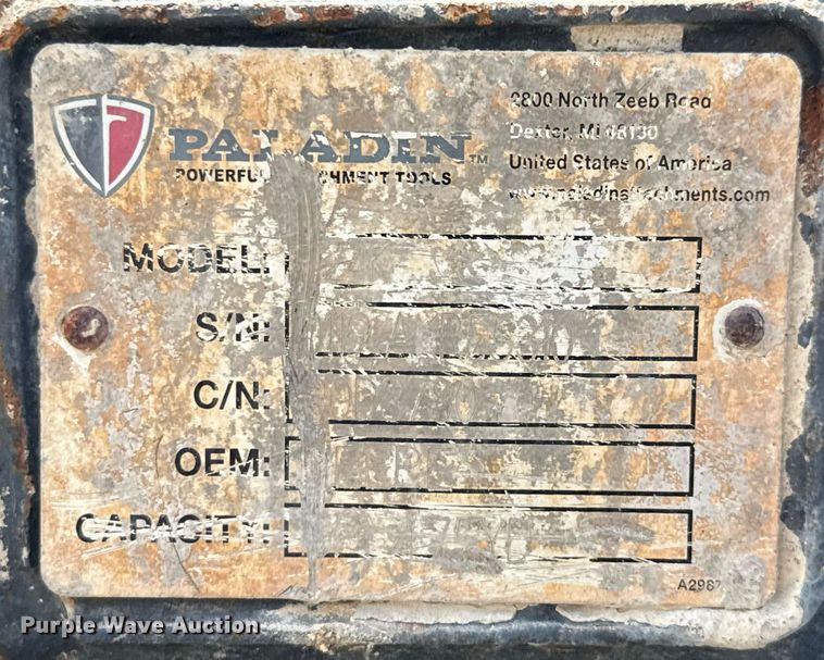 image for item ED5770 2016 John Deere 724K wheel loader