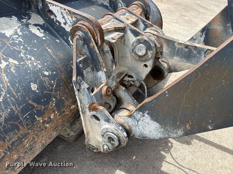 image for item ED5770 2016 John Deere 724K wheel loader