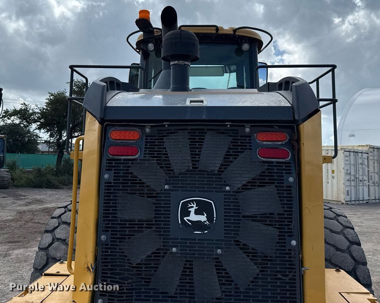 image for item ED5770 2016 John Deere 724K wheel loader