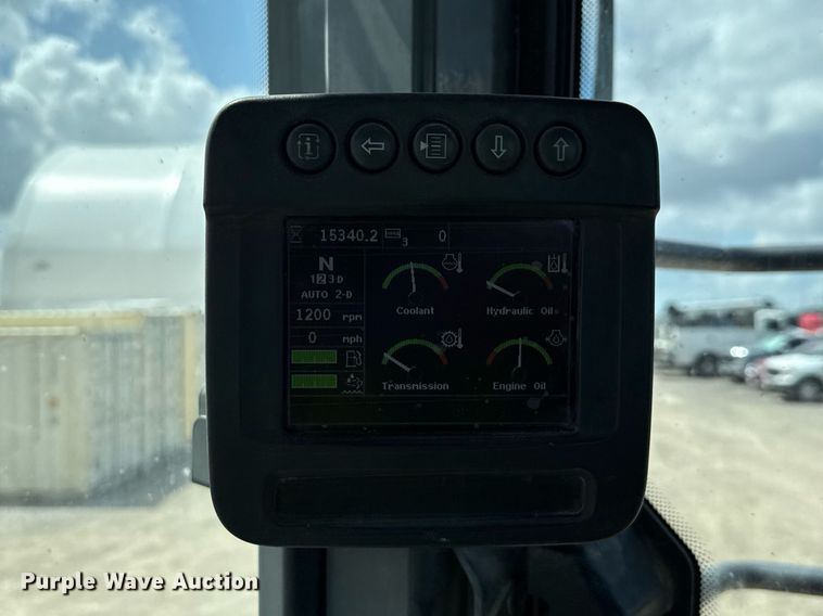 image for item ED5770 2016 John Deere 724K wheel loader