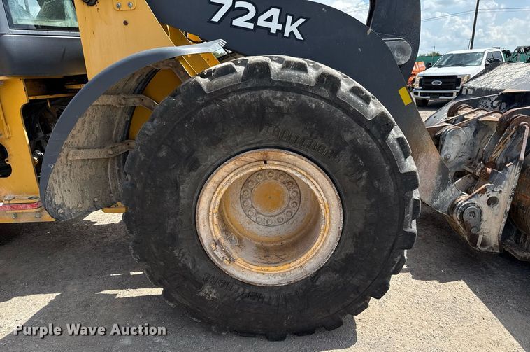image for item ED5770 2016 John Deere 724K wheel loader