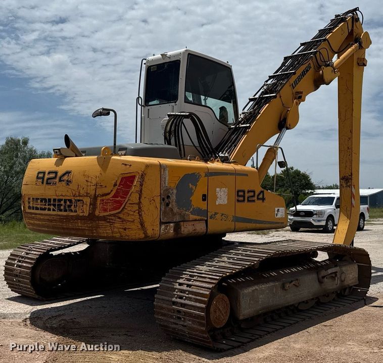 image for item ED5800 Liebherr 924 material handler