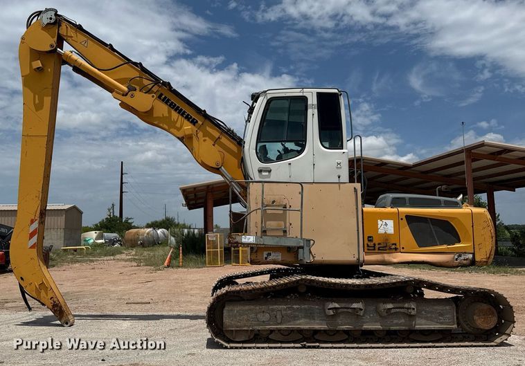 image for item ED5800 Liebherr 924 material handler