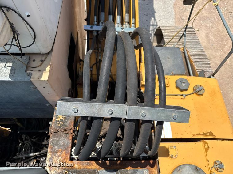 image for item ED5800 Liebherr 924 material handler