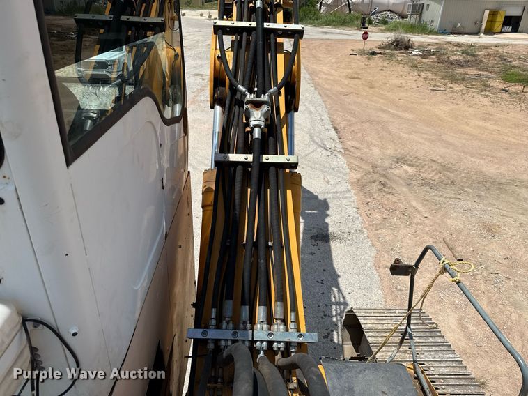 image for item ED5800 Liebherr 924 material handler