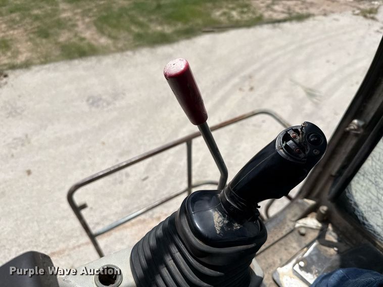 image for item ED5800 Liebherr 924 material handler