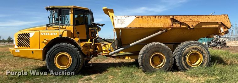 image for item ED5801 2004 Volvo A25D articulated haul truck