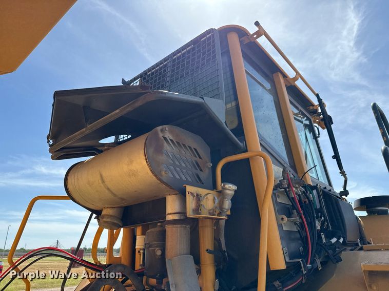 image for item ED5801 2004 Volvo A25D articulated haul truck