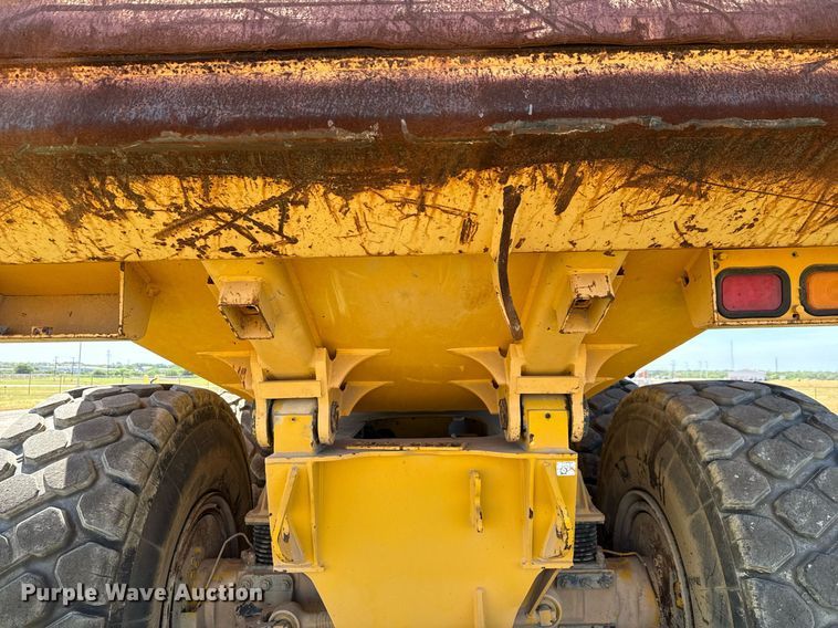 image for item ED5801 2004 Volvo A25D articulated haul truck