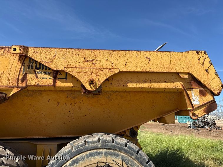 image for item ED5801 2004 Volvo A25D articulated haul truck