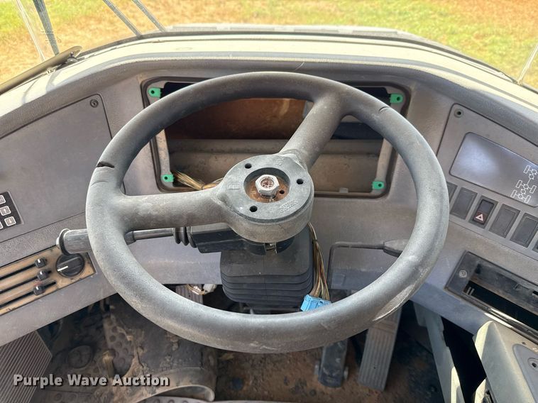 image for item ED5801 2004 Volvo A25D articulated haul truck