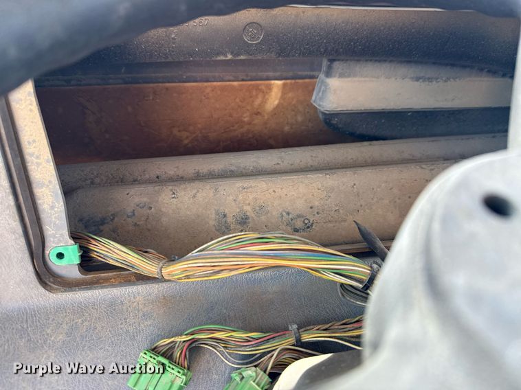 image for item ED5801 2004 Volvo A25D articulated haul truck