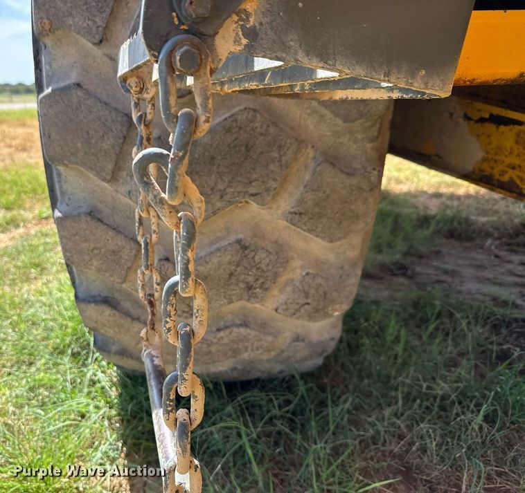 image for item ED5801 2004 Volvo A25D articulated haul truck