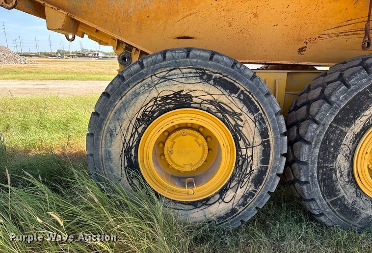 image for item ED5801 2004 Volvo A25D articulated haul truck
