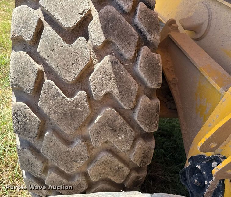 image for item ED5801 2004 Volvo A25D articulated haul truck