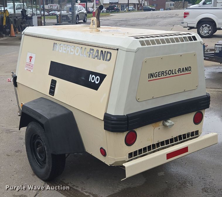 image for item EF1791 1998 Ingersoll-Rand P100WJD air compressor