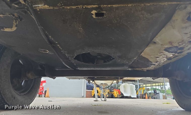 image for item EF1791 1998 Ingersoll-Rand P100WJD air compressor