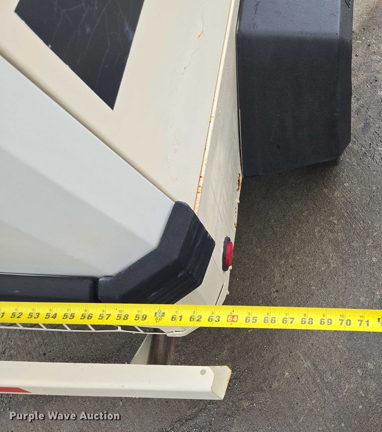 image for item EF1791 1998 Ingersoll-Rand P100WJD air compressor