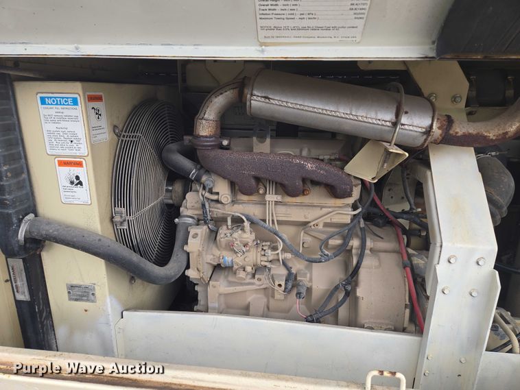 image for item EF1791 1998 Ingersoll-Rand P100WJD air compressor