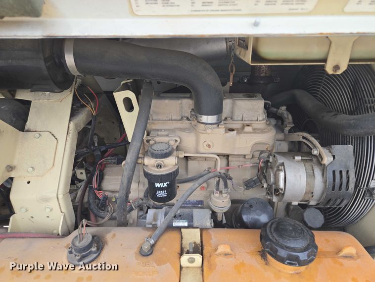 image for item EF1791 1998 Ingersoll-Rand P100WJD air compressor